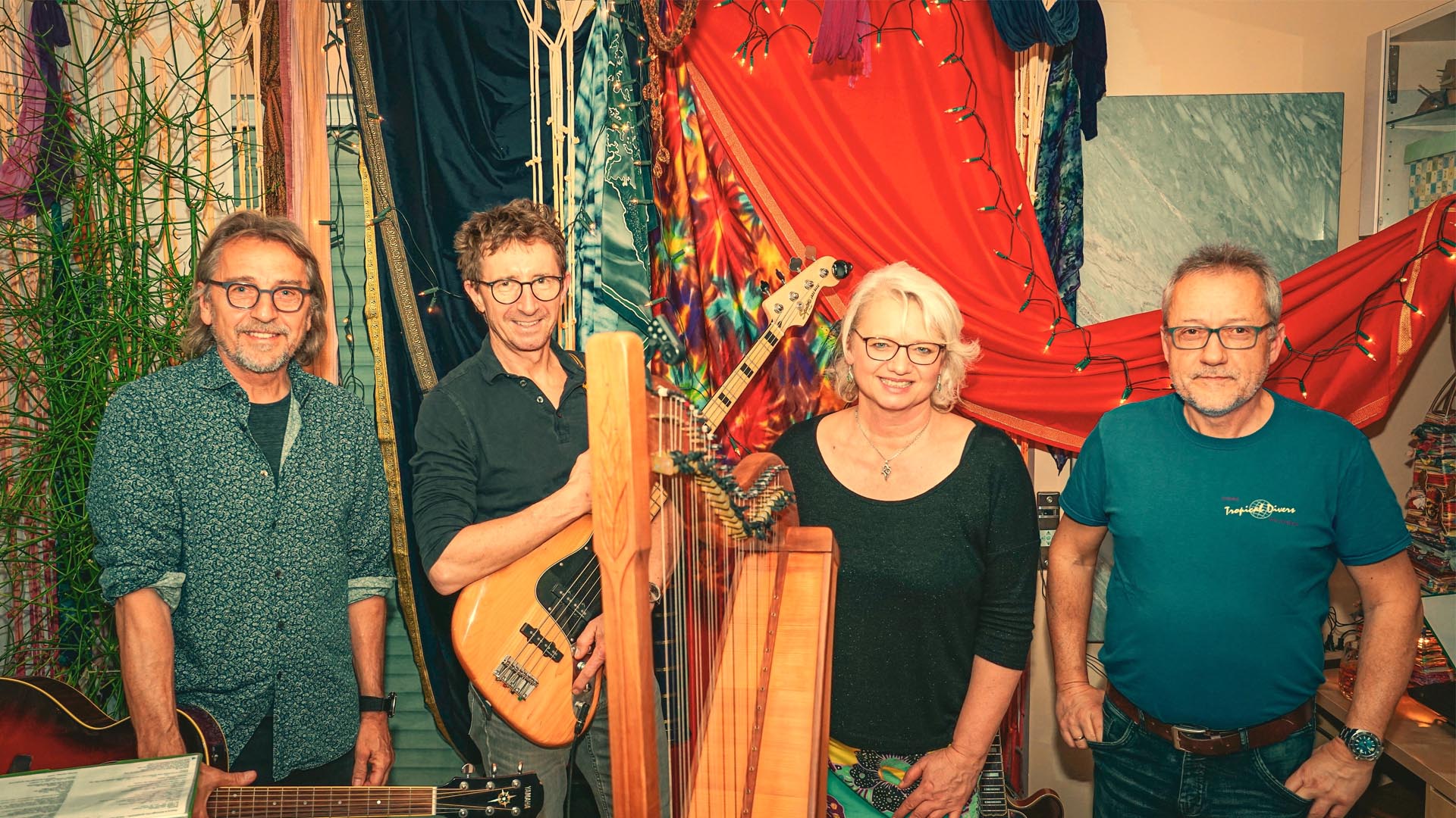 Klangreise-durch-75-Jahre-Musik-die-Welt-der-Gang-of-Tones-