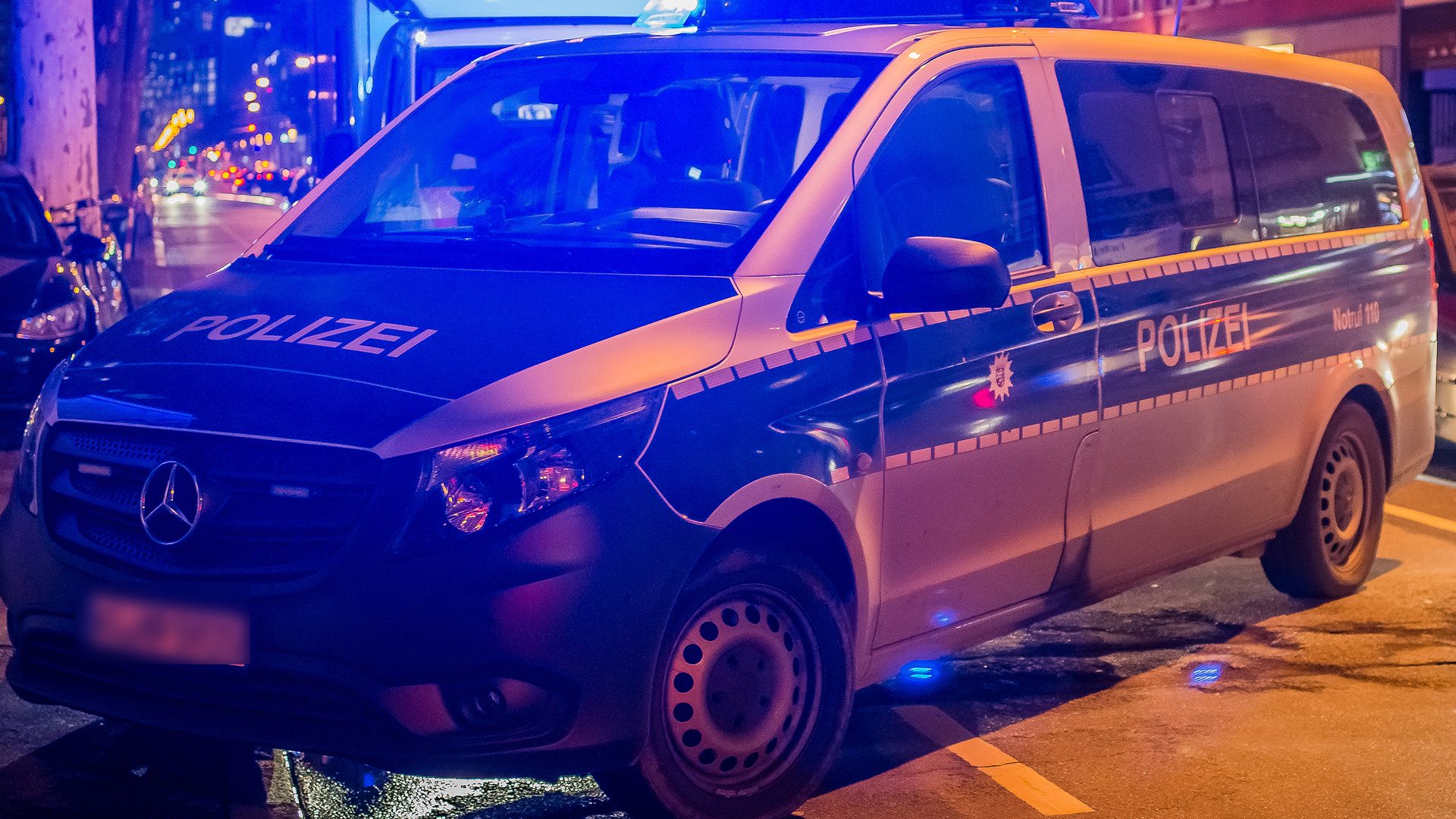 Br-nde-und-Bedrohungen-Polizei-zieht-Bilanz-zur-Silvesternacht