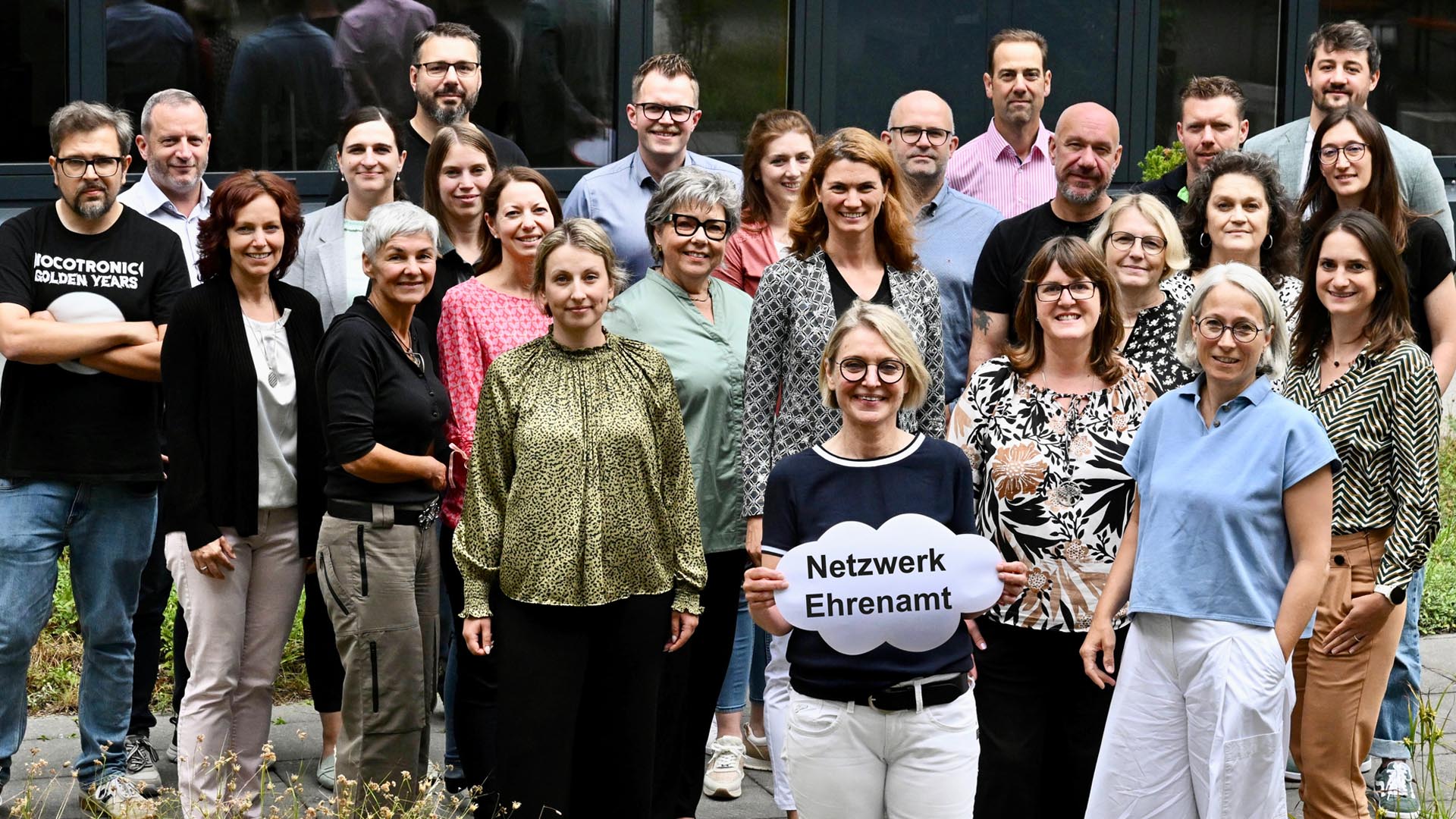 Auszeichnung-f-r-starkes-Netzwerk-Ehrenamt-im-Fokus