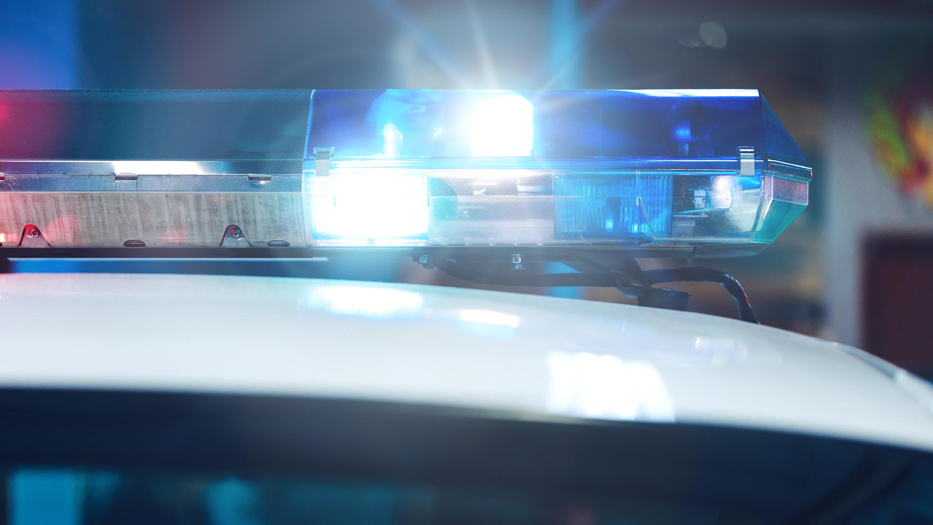 T-dlicher-Unfall-bei-Beratzhausen-Polizei-sucht-fl-chtigen-Fahrer