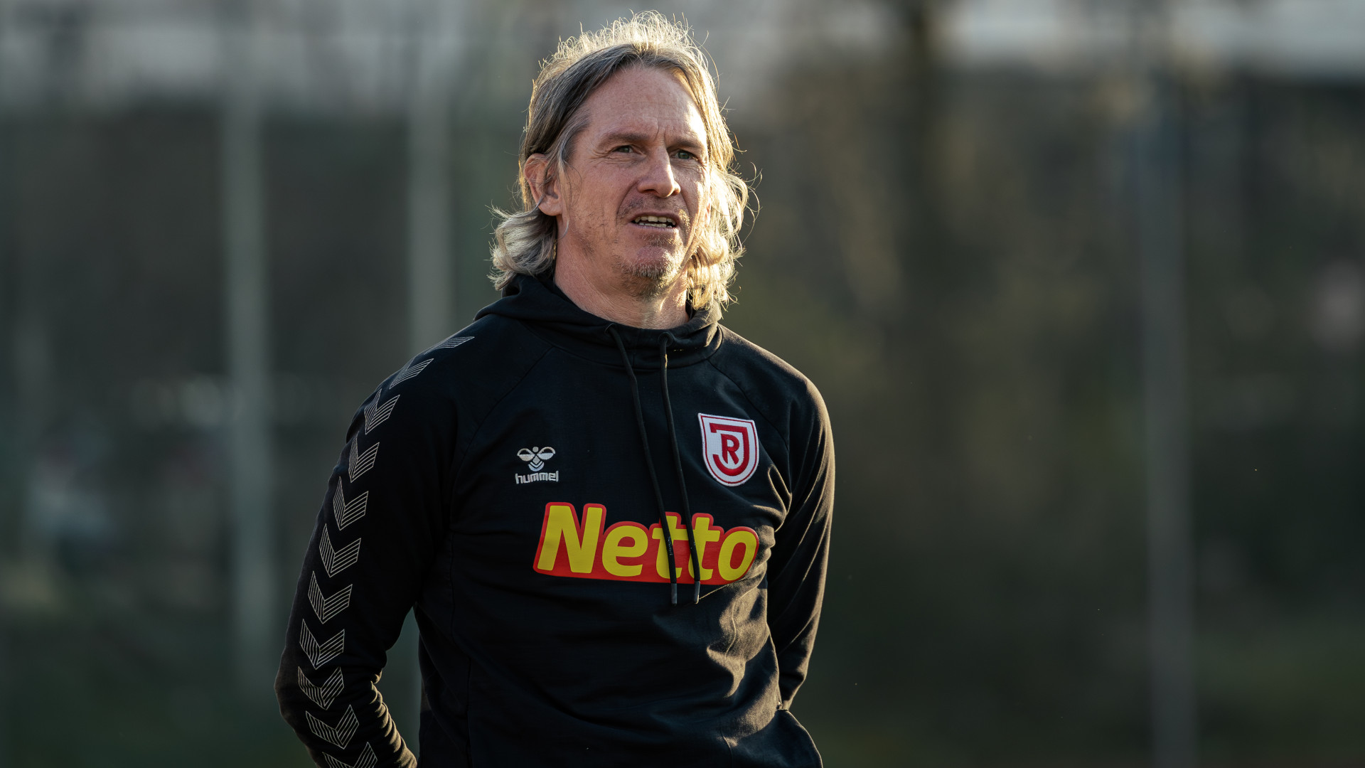 U21-Trainer-Christoph-Jank-h-rt-zum-Saisonende-beim-SSV-Jahn-in-Regensburg-auf