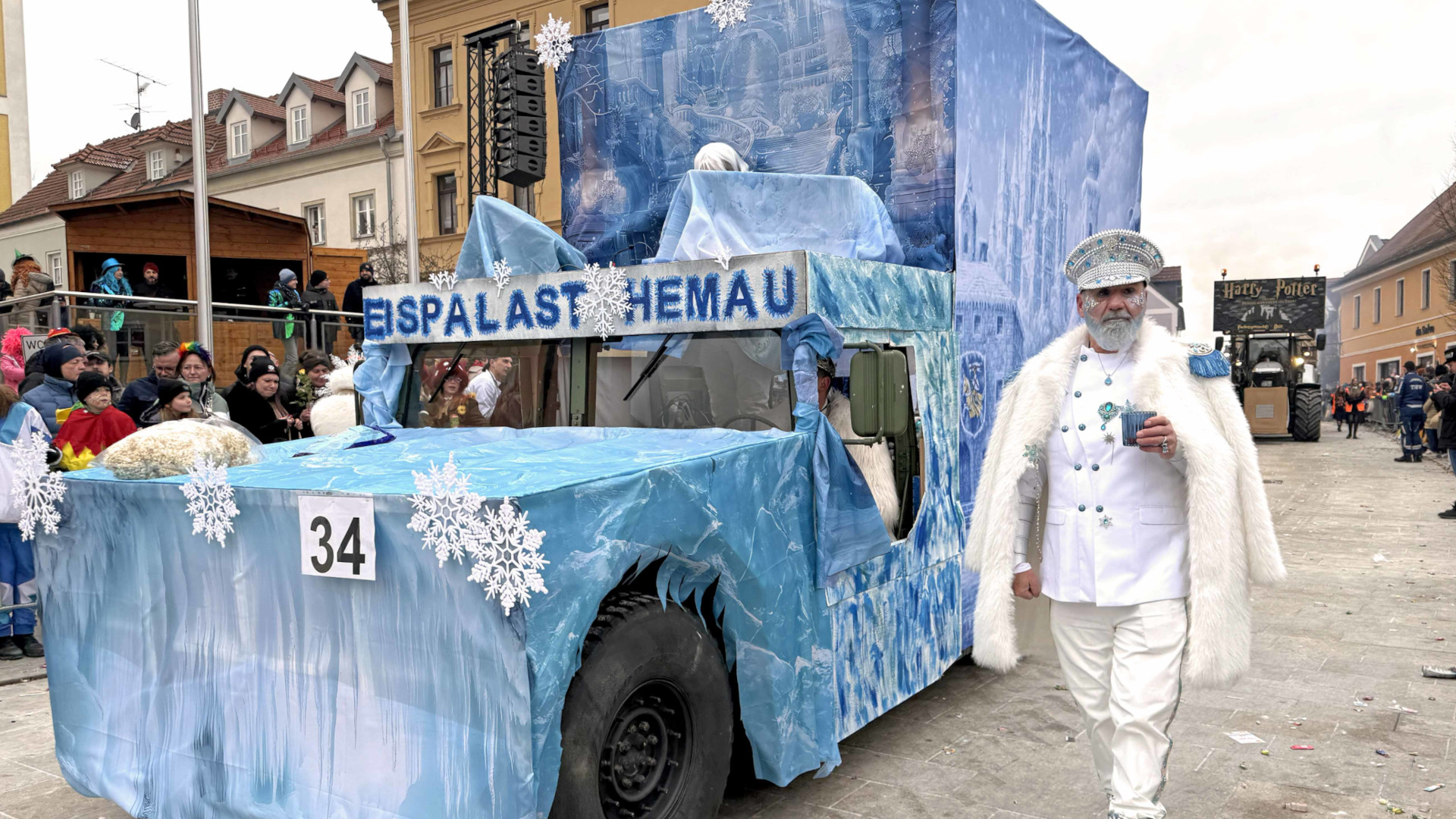 Faschingswagen Eispalast