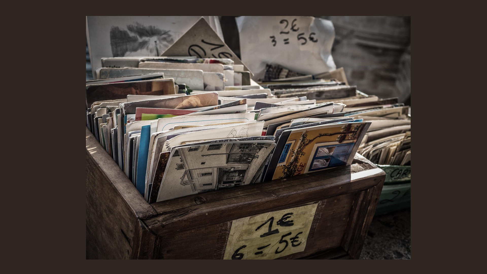 Regensburger Domplatz bei Sonnenschein