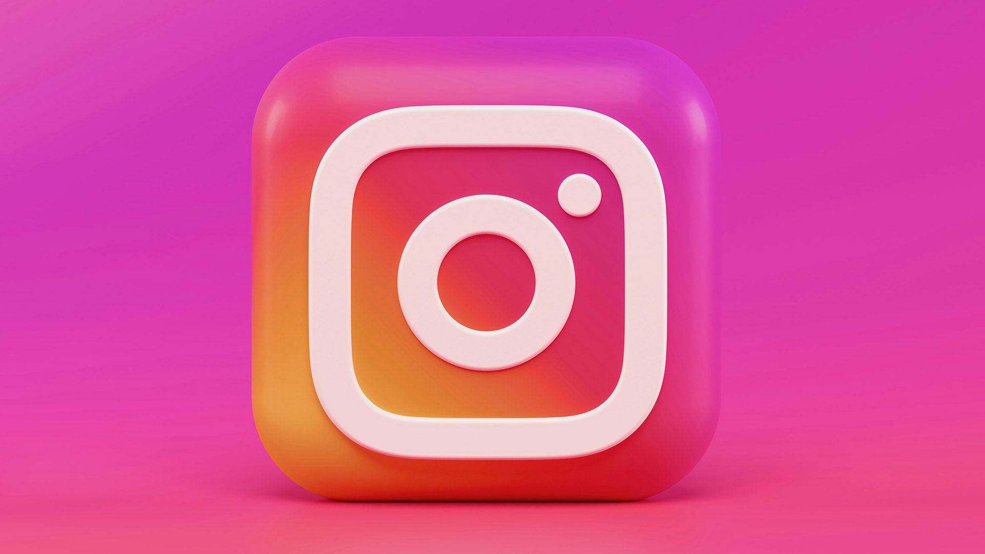 Instagram-Symbol auf pinkem Hintergrund