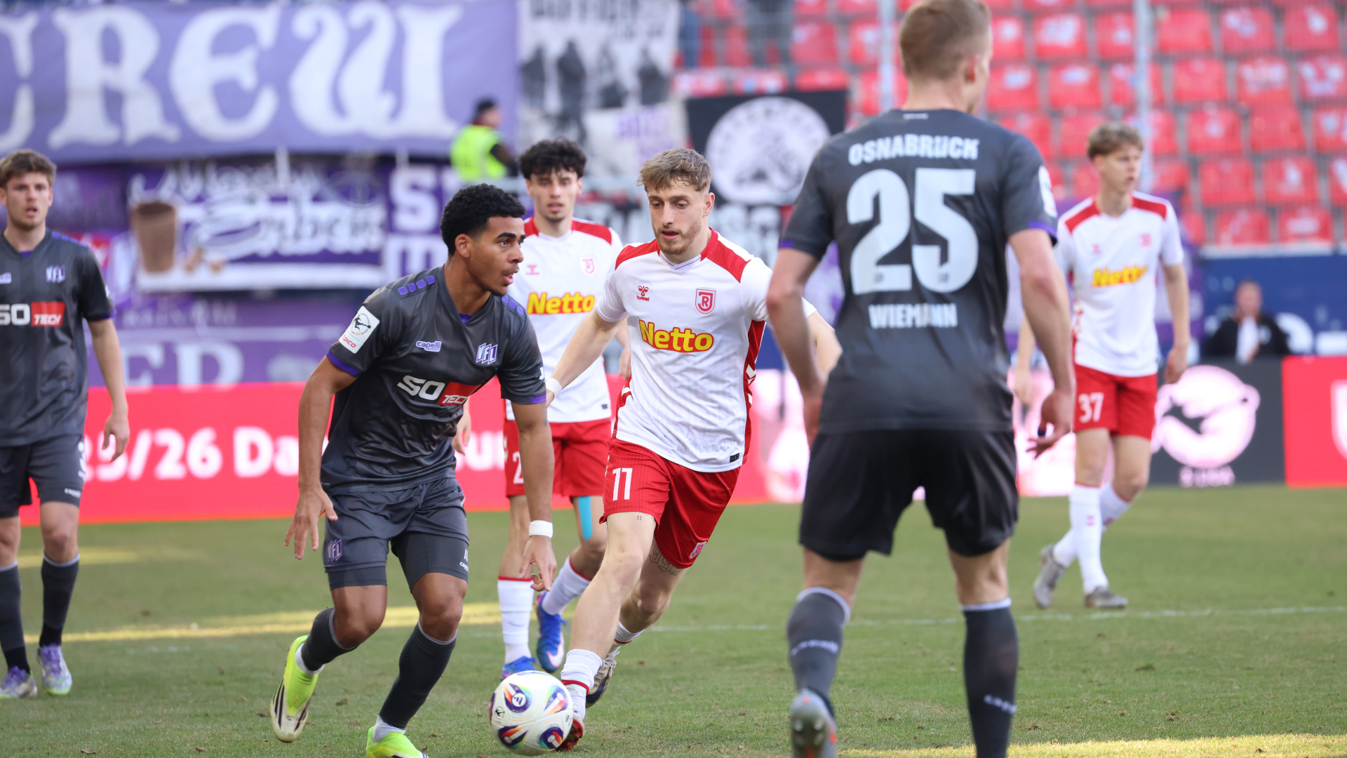Fußballspieler SSV Jahn und VfL Osnabrück