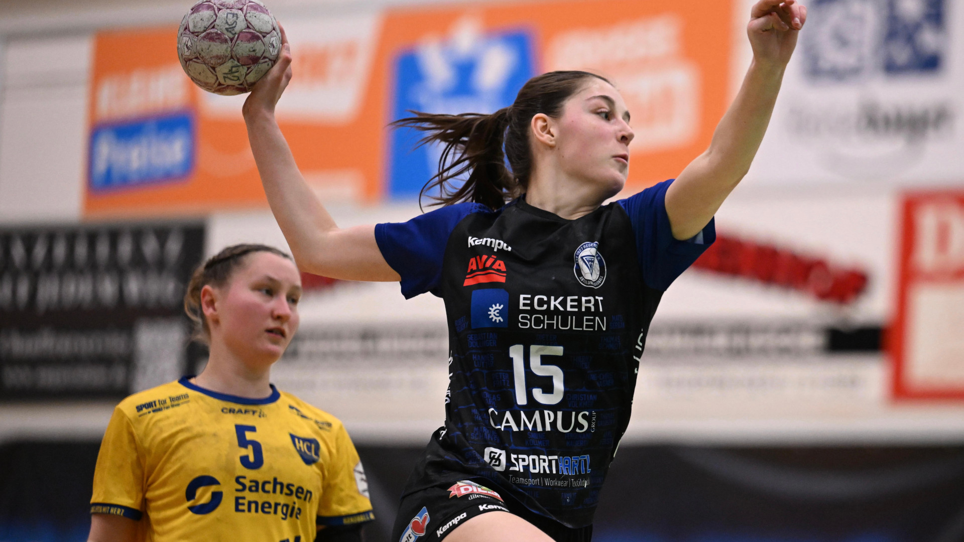 #15 Linksaußen Caroline Härtl hatte einen guten Tag erwischt und konnte die gegnerische Torhüterin fünf Mal überwinden