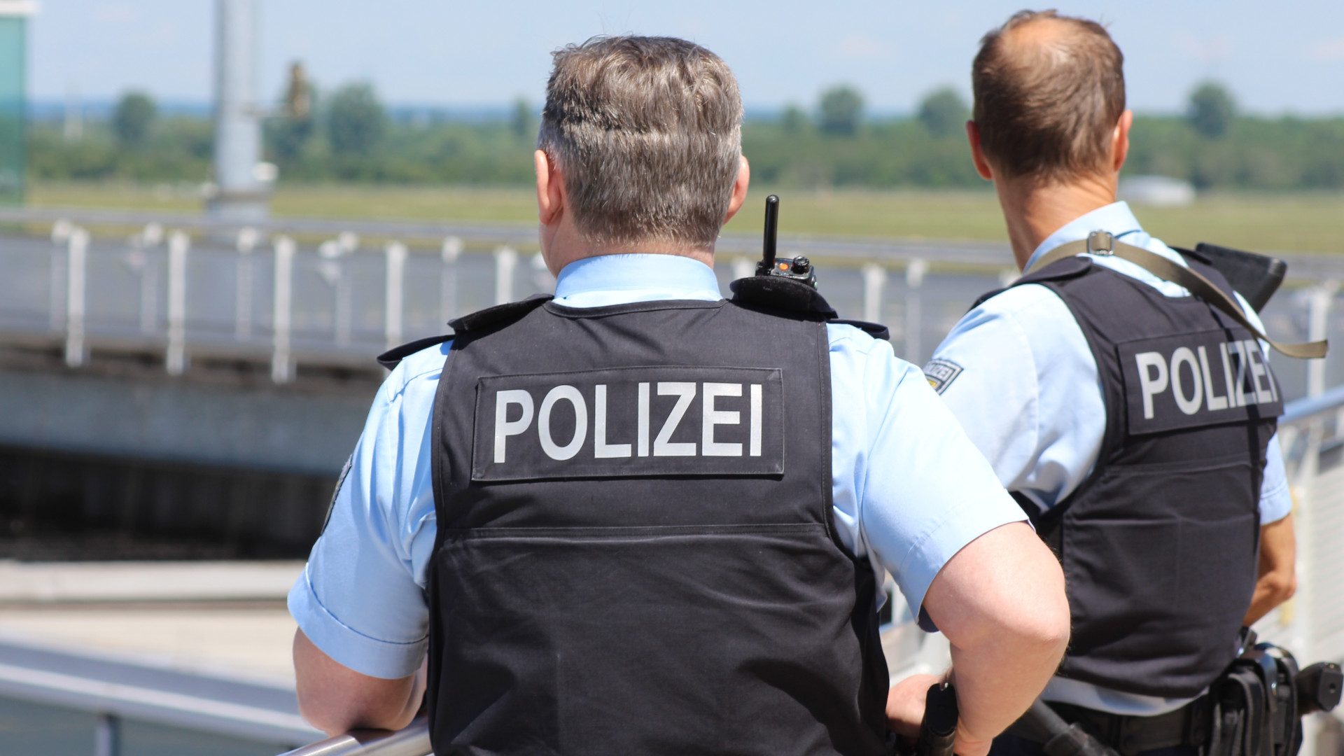 Symbolbild: Polizisten