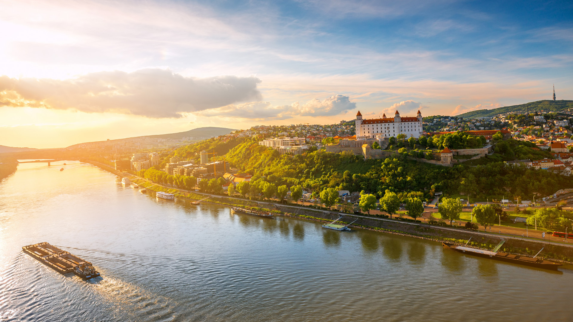 Sonnenuntergang auf der Donau