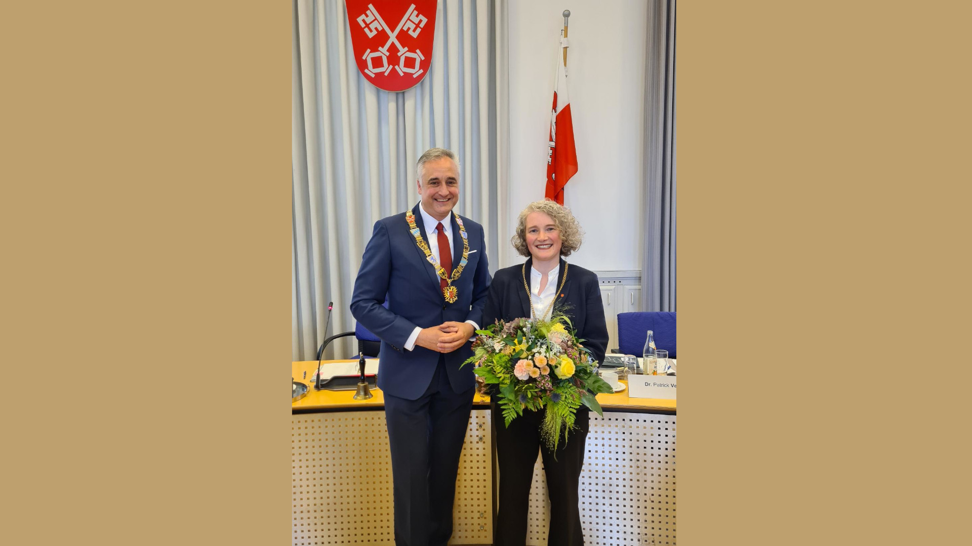 Links: OB Dr. Thomas Burger, rechts: Dr. Helene Sigloch