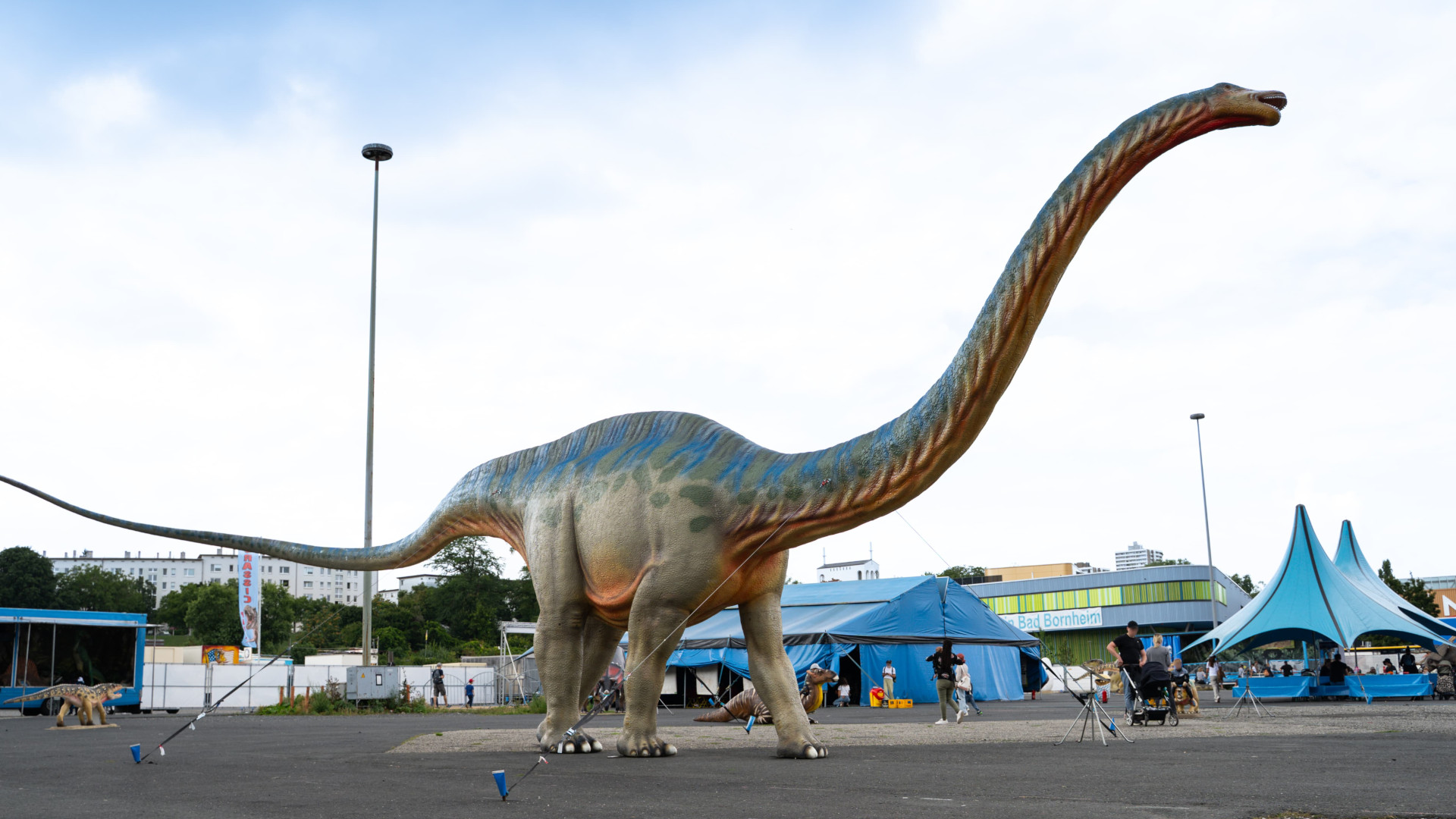 Dinosaurier auf dem Festplatz in Regensburg