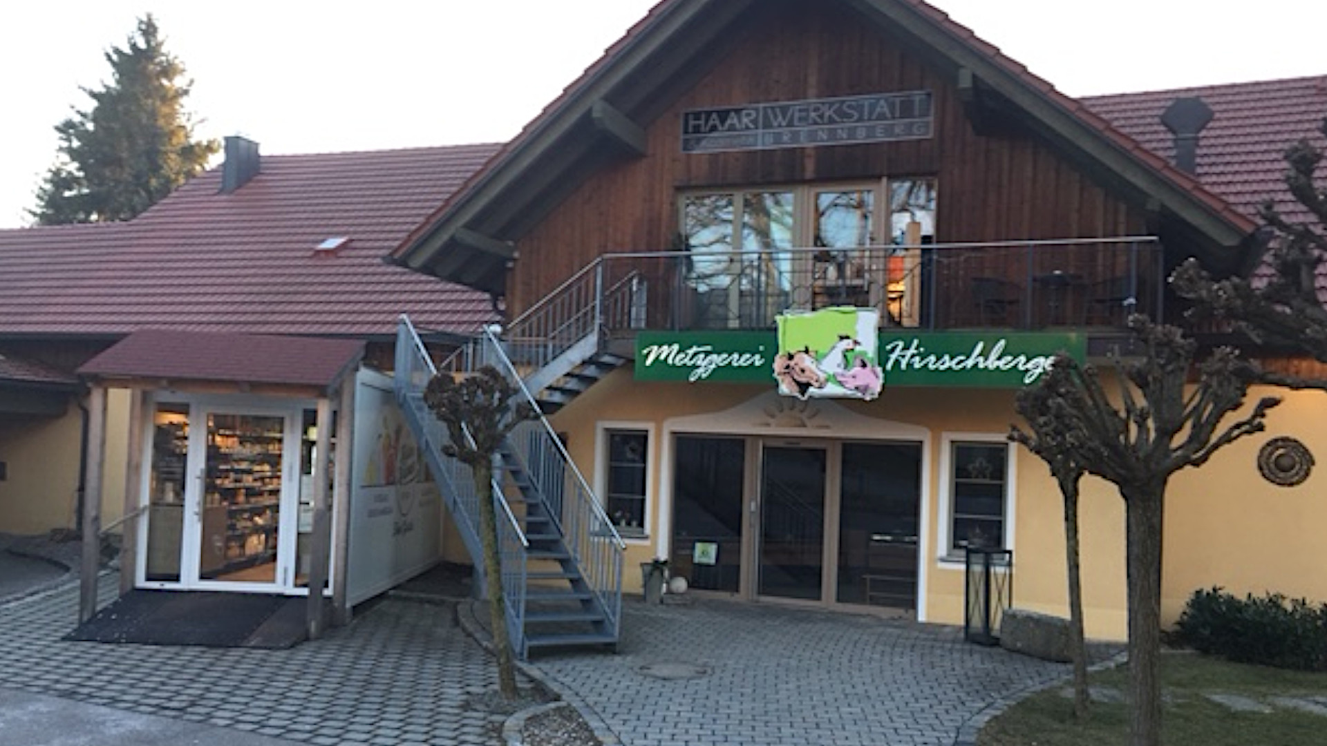 traditionsmetzgerei hirschberger in brennberg wird zum smart store 1
