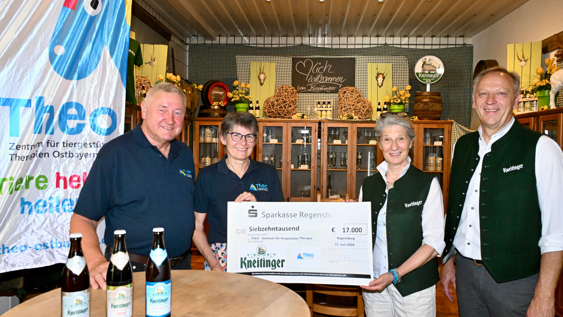 Kneitinger-spendet-17-000-Euro-f-r-das-Herzensprojekt-Theo-in-Zeitlarn