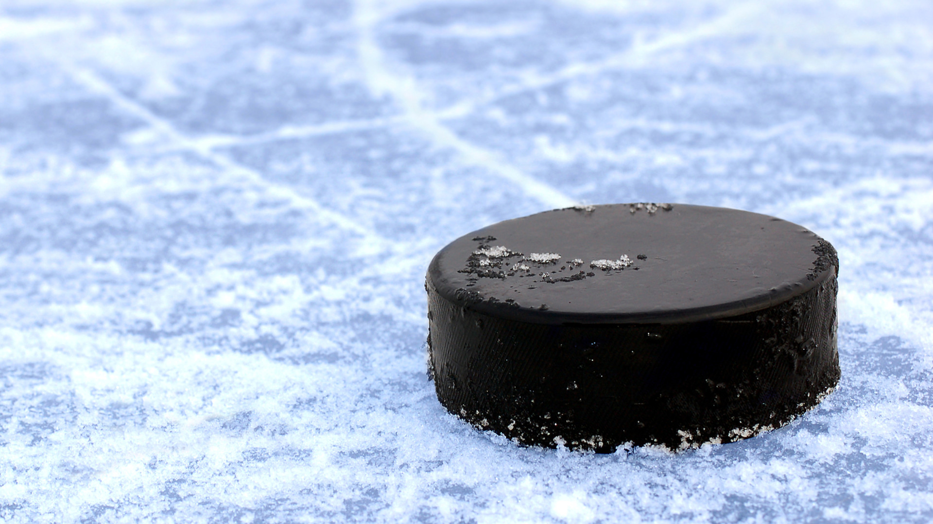 Symbolbild: Eishockey Puck