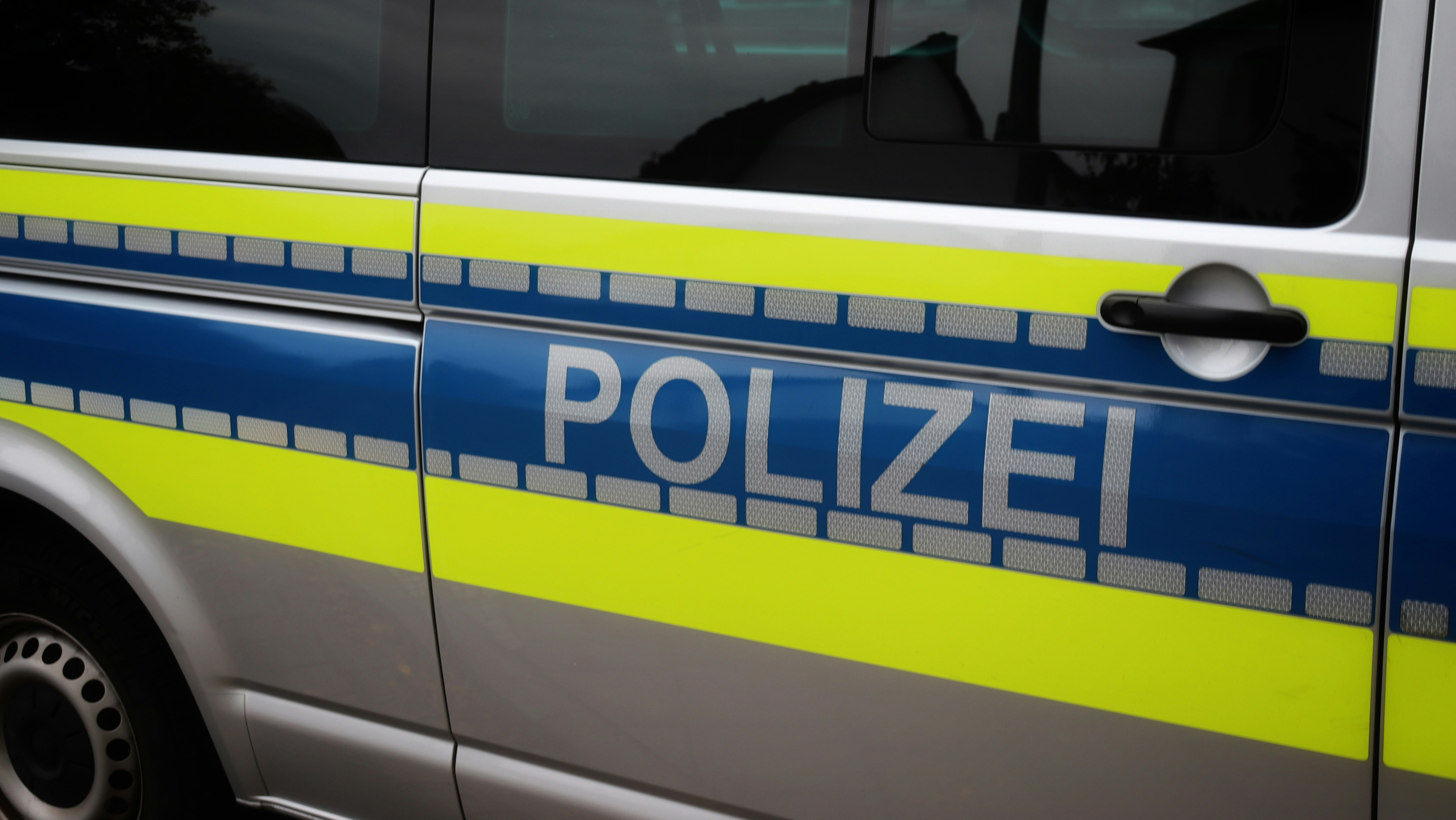 Ein Streifenwagen der Polizei