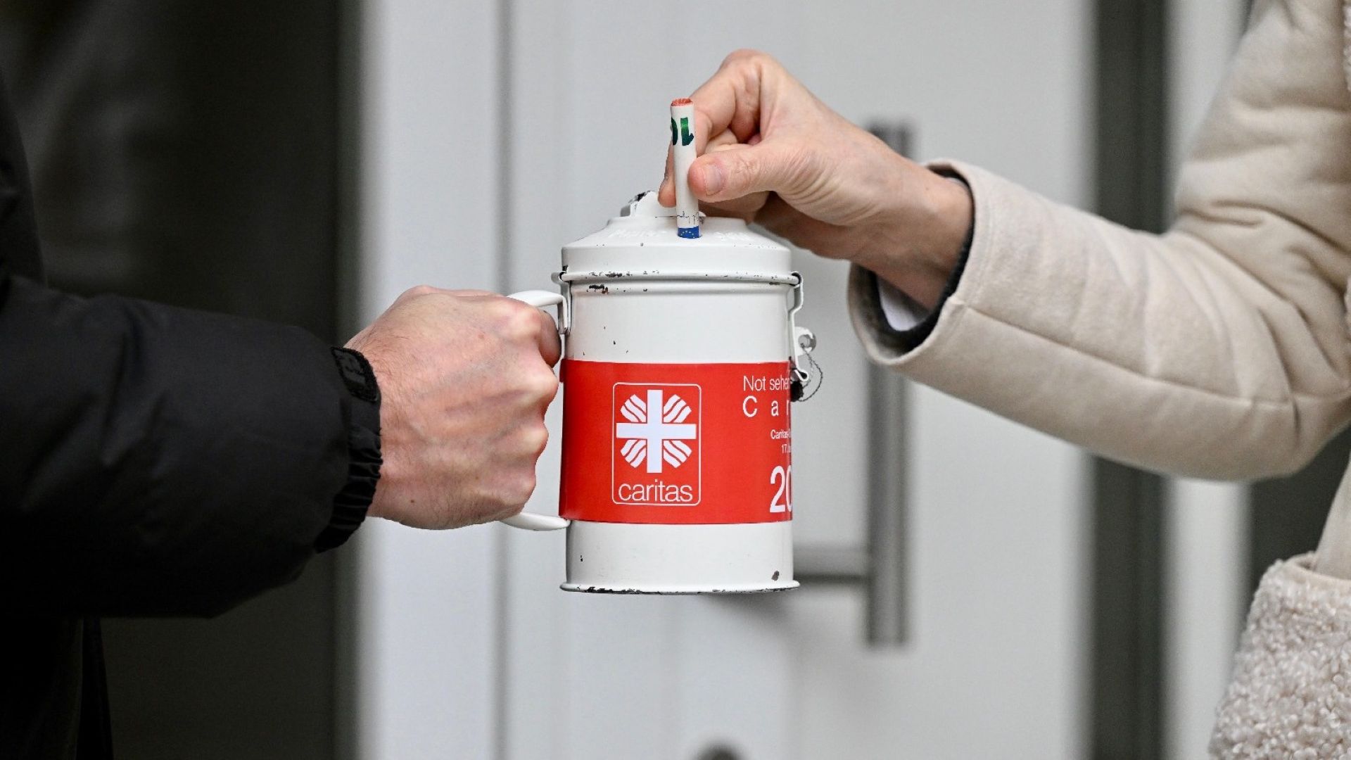 Caritas Spendenbox